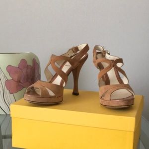 ❌SOLD❌. FENDI Nude suede heels size 38